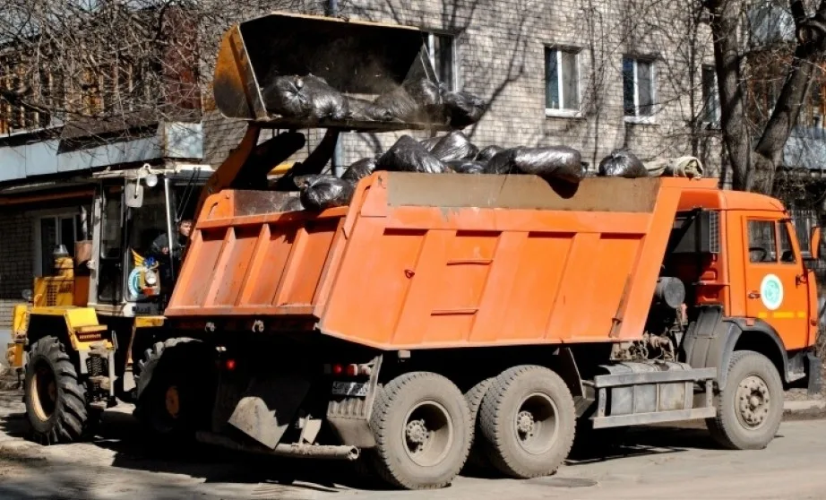 Вывоз мусора грузовым фургоном 5 тонн в Тейково – ПроМусор, аренда, цена от 1685 руб