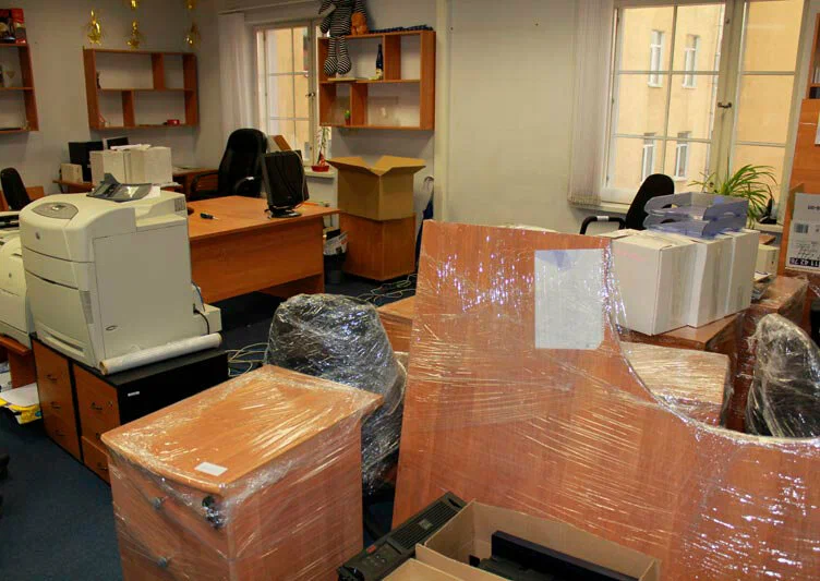 Вывоз старой офисной мебели в Тейково в октябре