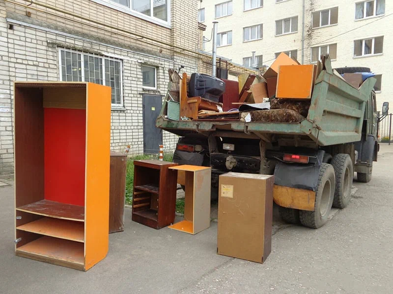 Вывоз шкафа в Тейково от ПроМусор — недорого, демонтаж, утилизация, вывоз из квартиры от 924 руб